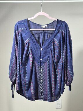 Roxy Boho Blouse M Women’s Navy Geometric Print Button Front Tie Sleeve Top